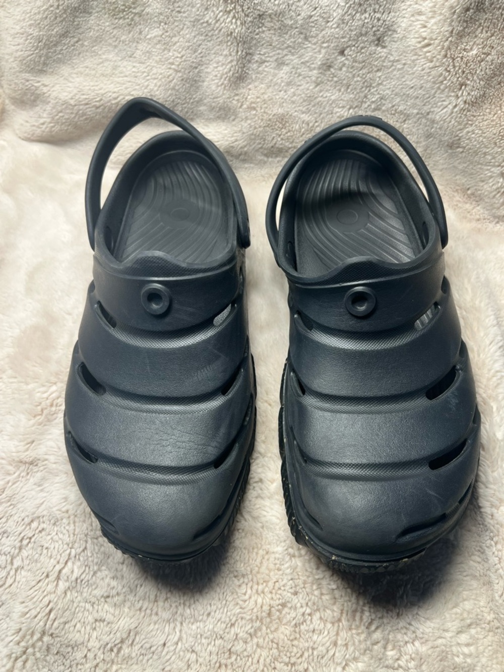 Bogs Boga casual slip-on shoes Mens Size 10